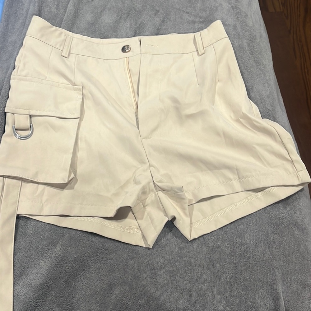 Cargo shorts never worn